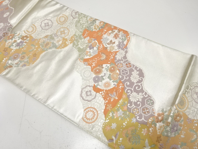 未使用品　佐々木織物製　道長取りに花丸・蝶・古典柄織り出し袋帯(未仕立て)